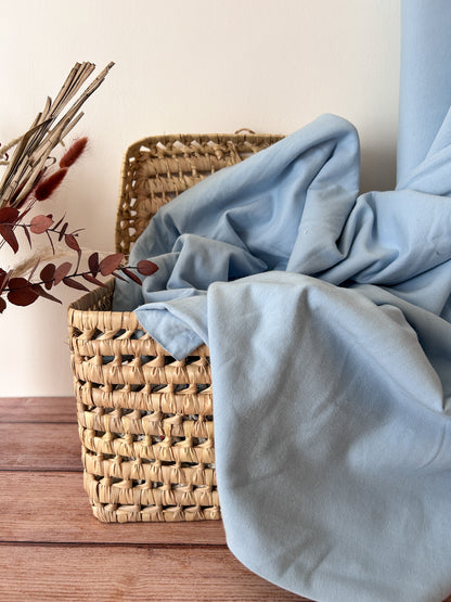 Tissu sweat french terry coloris bleu ciel