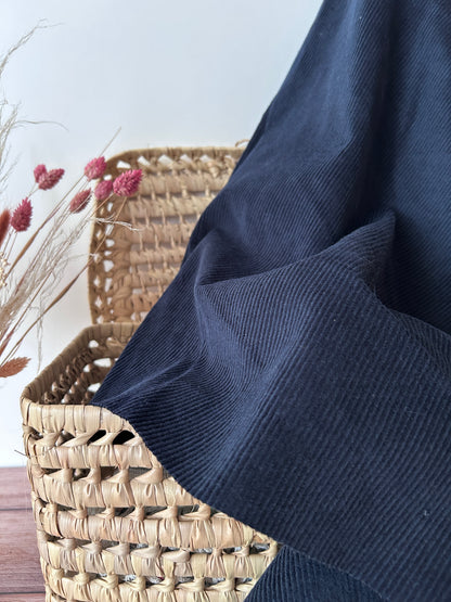 Tissu velours cotelé coloris bleu-marine