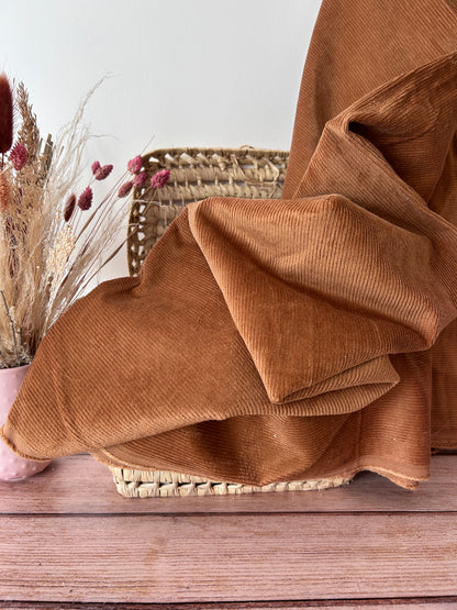 Tissu velours cotelé coloris cognac