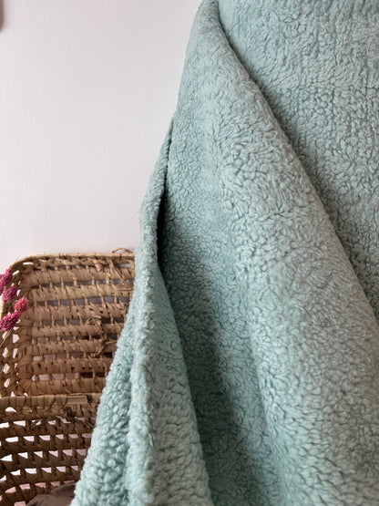 Tissu sherpa coloris vert sauge